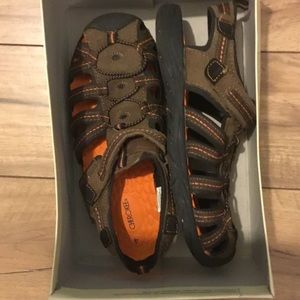 *BRAND NEW* Garrison Shoes