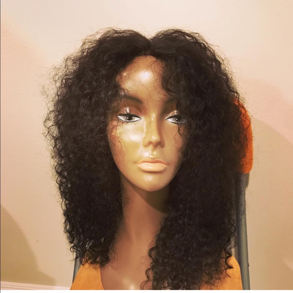 Meet your Posher, Eboni