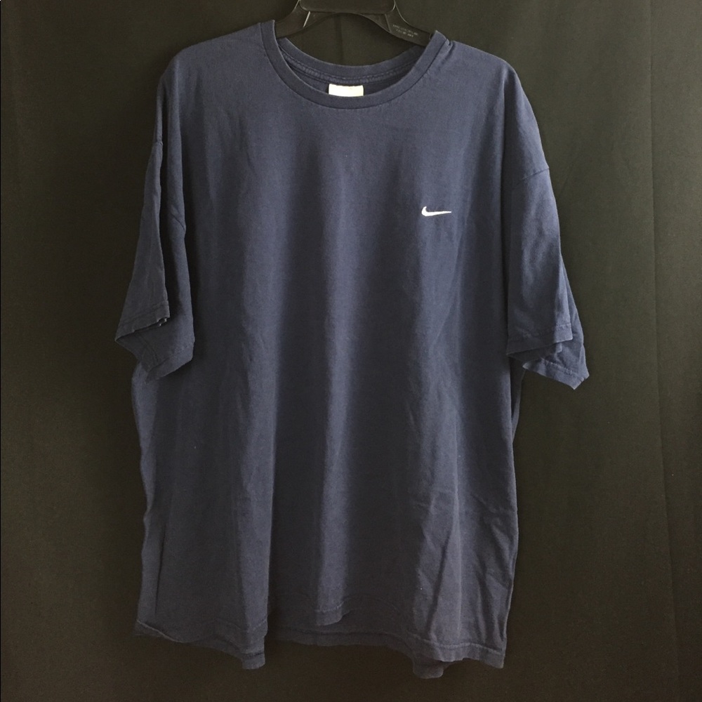 XL NIke