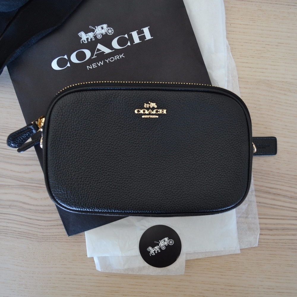 NWT Coach Crossbody Clutch