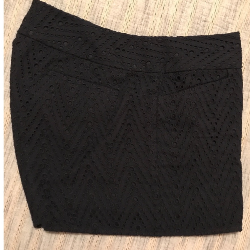 Navy blue eyelet shorts