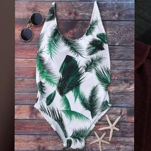 Crisscross Leaf Print Swimwear - White S