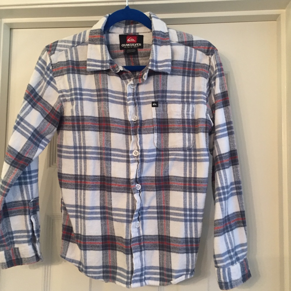 ❌SOLD❌ 
Boys Quiksilver Flannel size M / 6