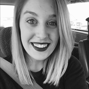 Meet your Posher, Jess