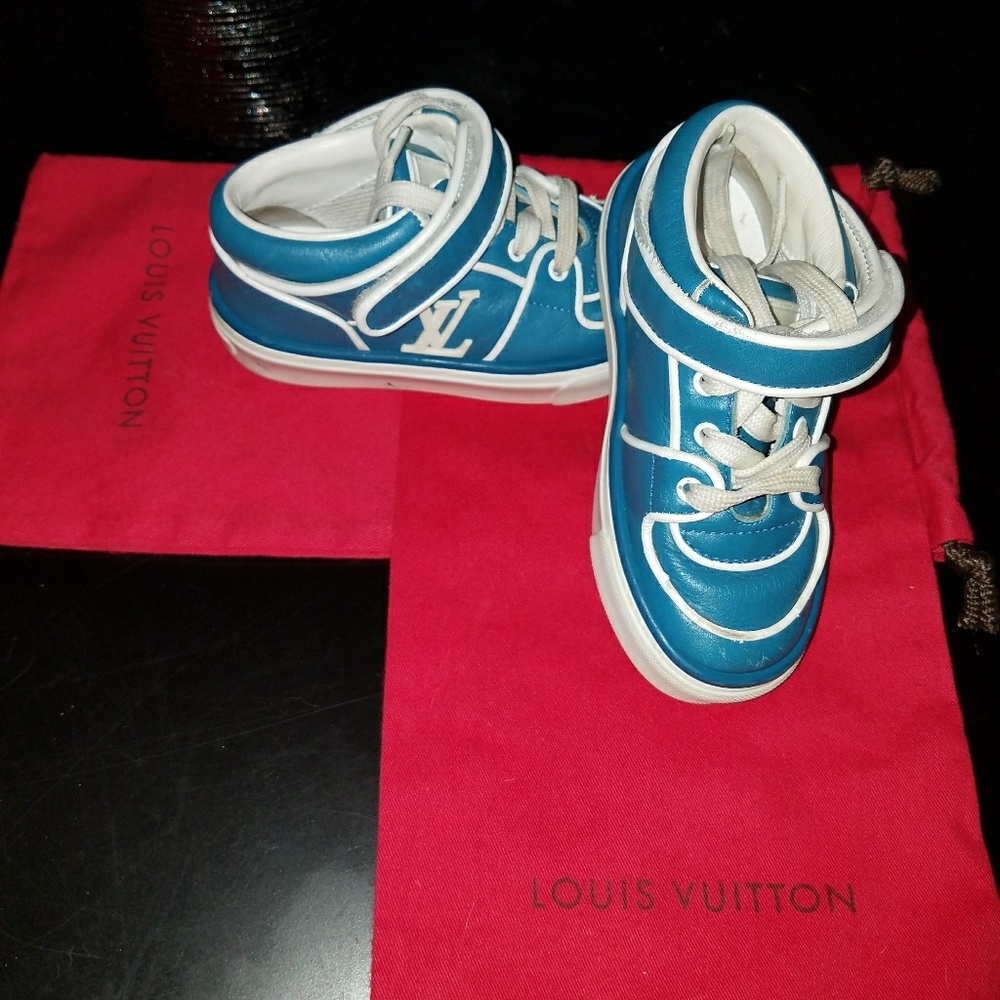Louis vuitton kids shoes