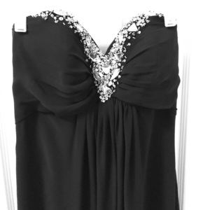 Formal gown. Size 6. Worn once.