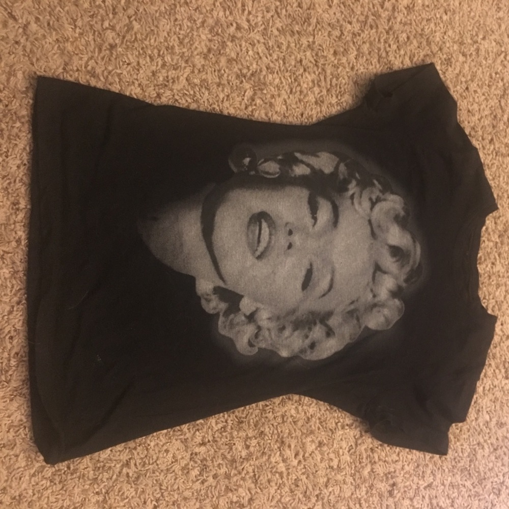Marilyn Monroe shirt