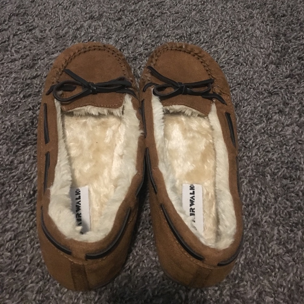 Air walk brand moccasins