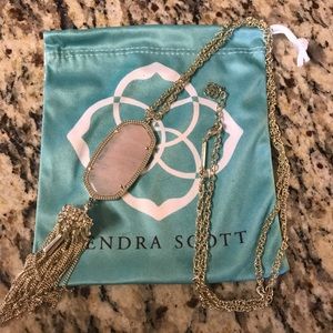 Like New Kendra Scott Rayne Necklace - Rose Quartz
