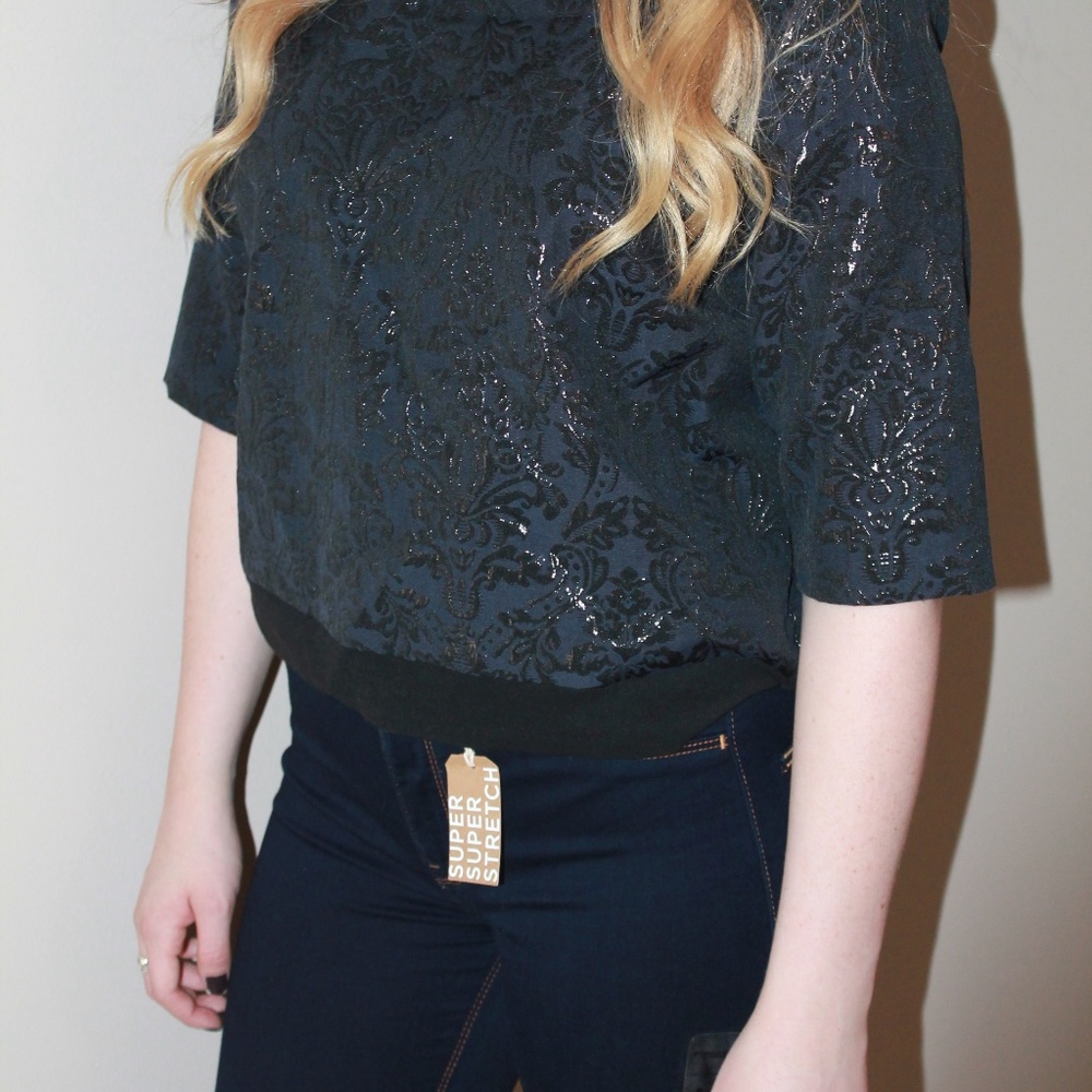 Sweater Shirt- Simply Vera Wang - Picture 3 of 3