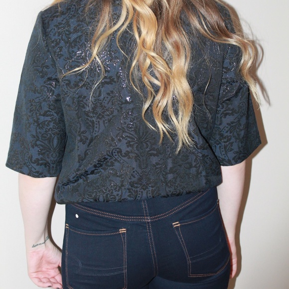 Sweater Shirt- Simply Vera Wang - Picture 2 of 3