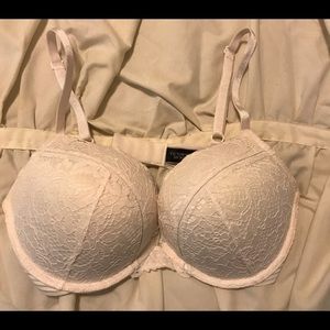 Extreme push-up Bombshell bra Ivory color