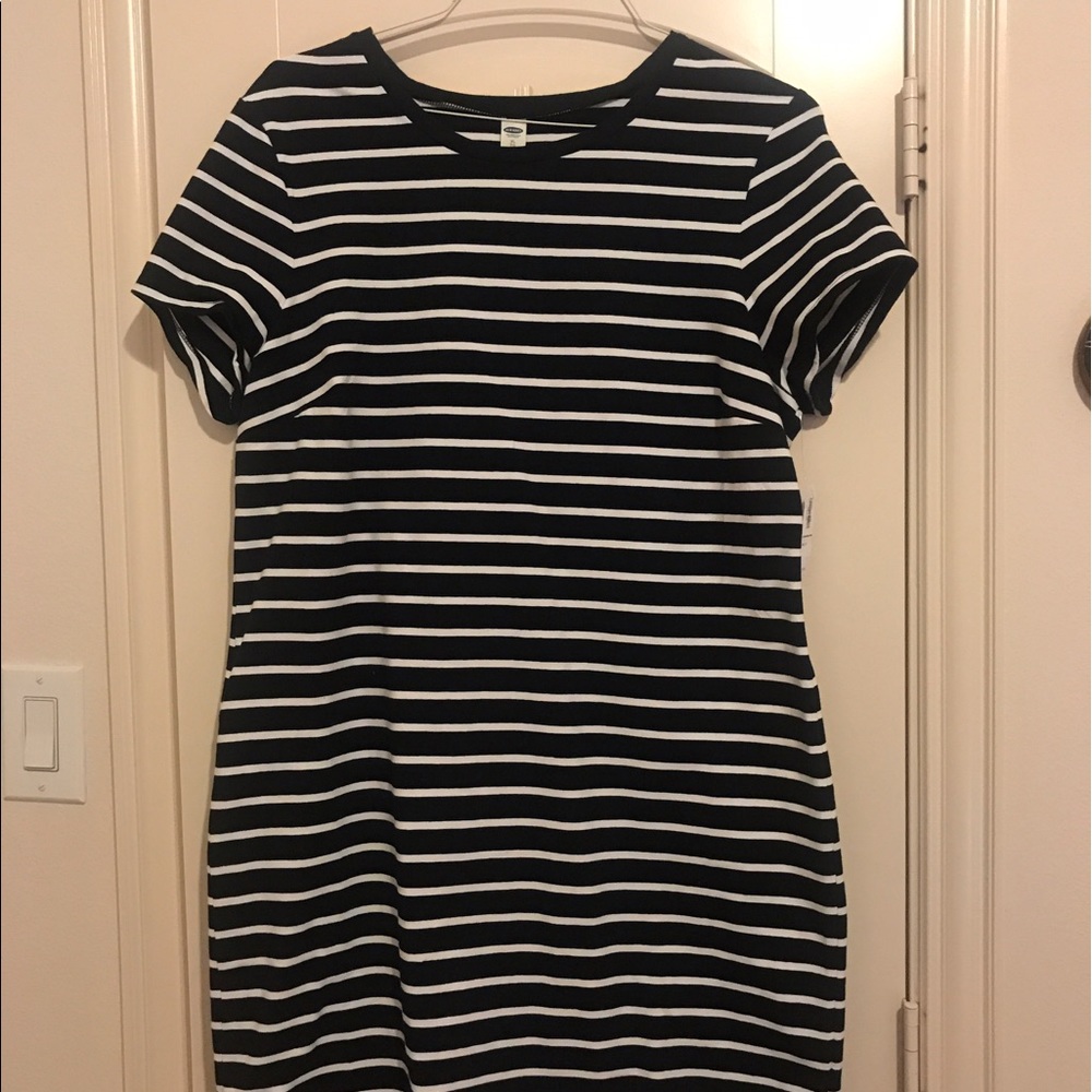 Fitted striped dress