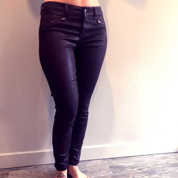 Dark maroon pants with zipper detailing - Picture 1 of 6
