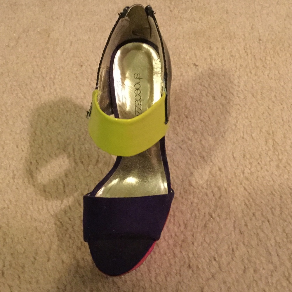 Color block heels - Picture 2 of 2