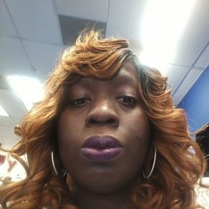 Meet your Posher, Shirley