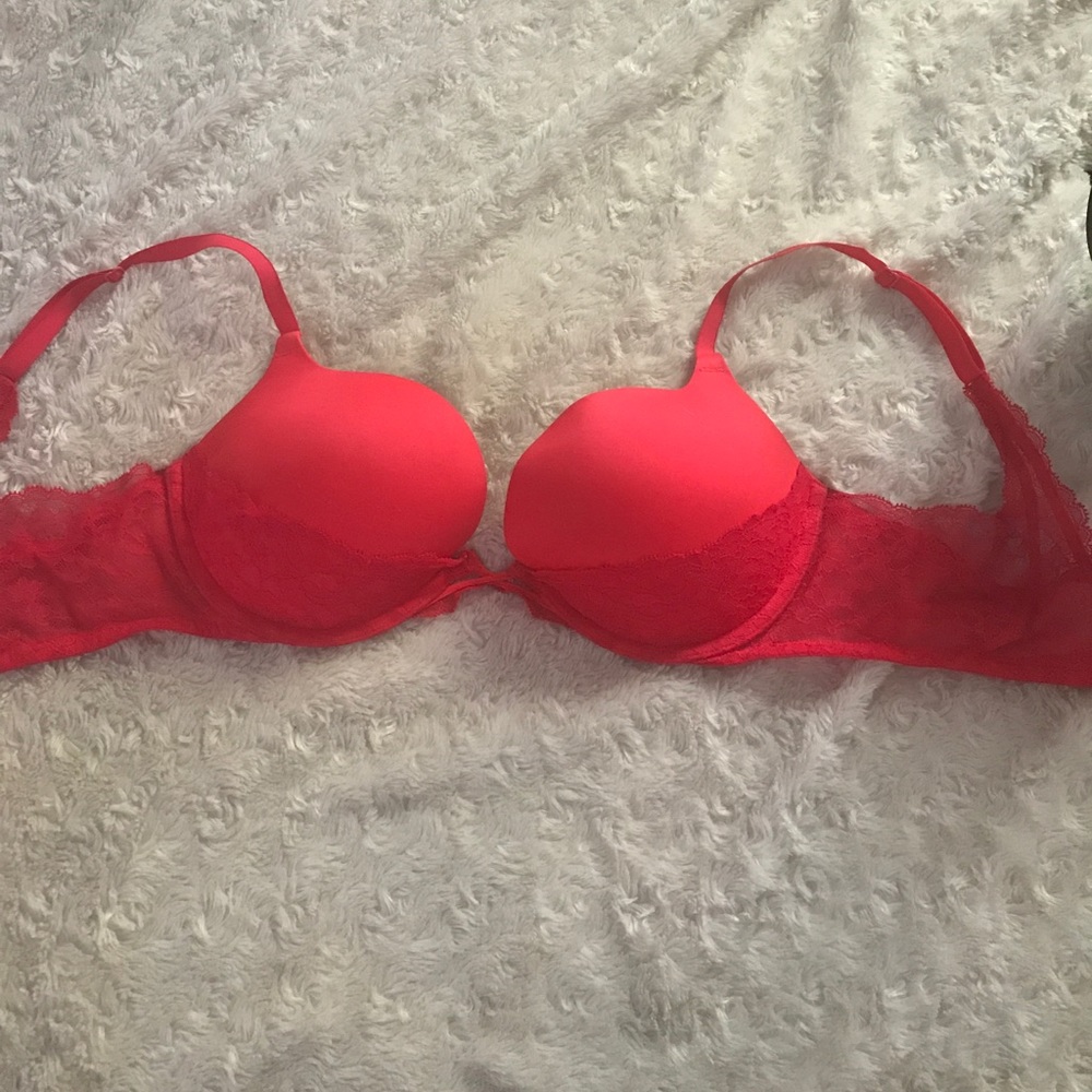 Victoria's Secret Very Sexy Red Push Up Bra