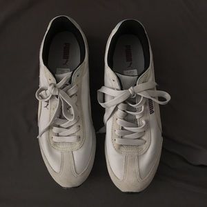 Like new Puma rio speed sneakers