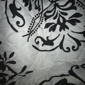 Meet your Posher, Kara