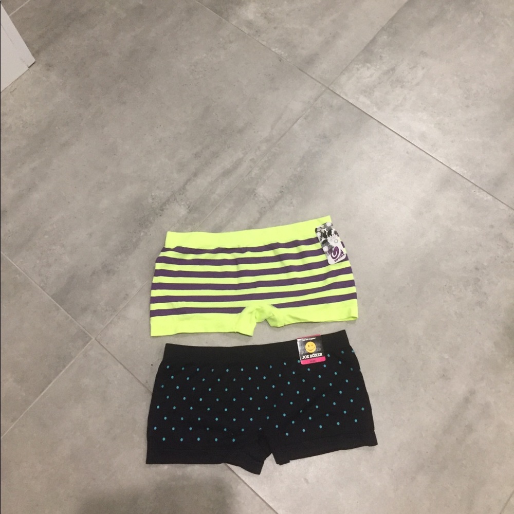 2 pairs of booty " shirt " boxers -NEW with tags