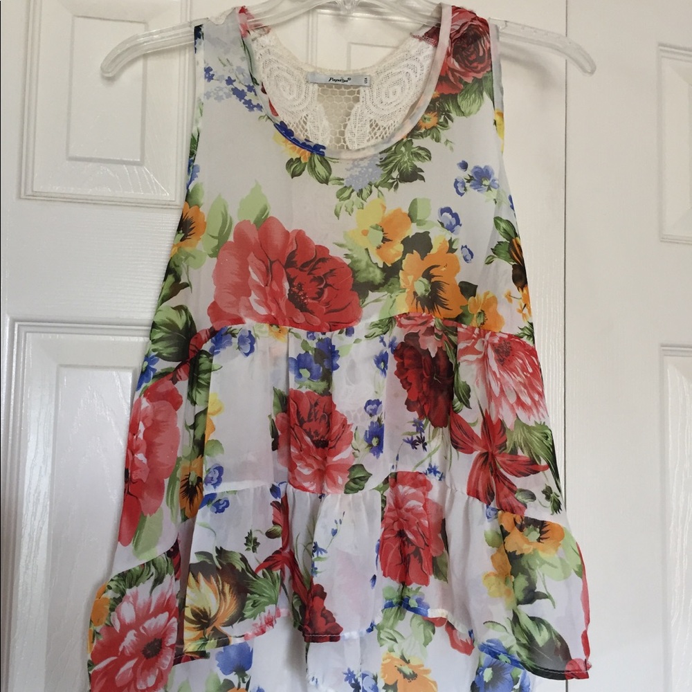 Floral/lace racer back tank top