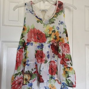 Floral/lace racer back tank top