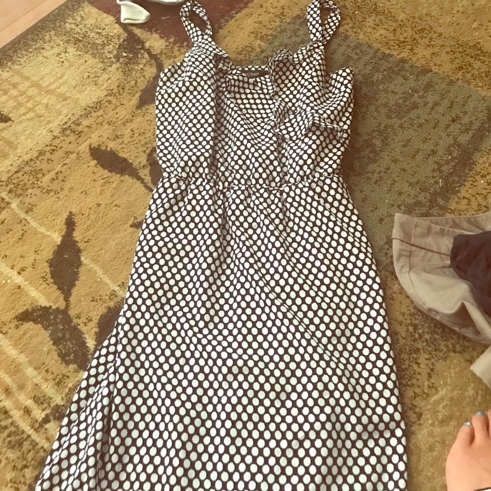 WHBM lightweight Black and white dress.