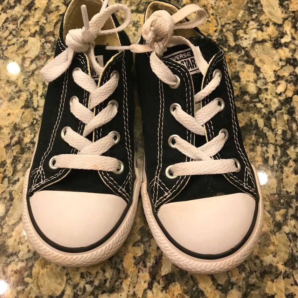 Black Converse