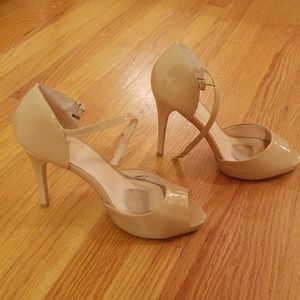 Beige stilletos