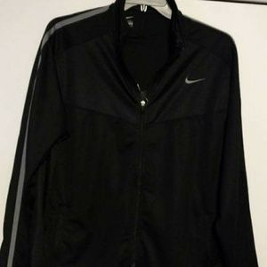 Men's light weight half zip pullover