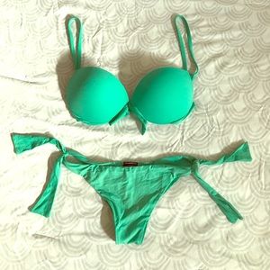 Super Cheeky Bikini Bottoms with Bra Tops