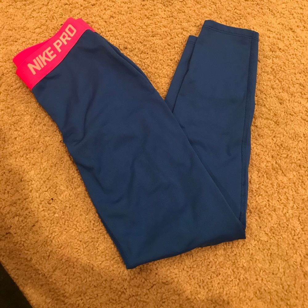 Nike Pro Women's Blue Leggings