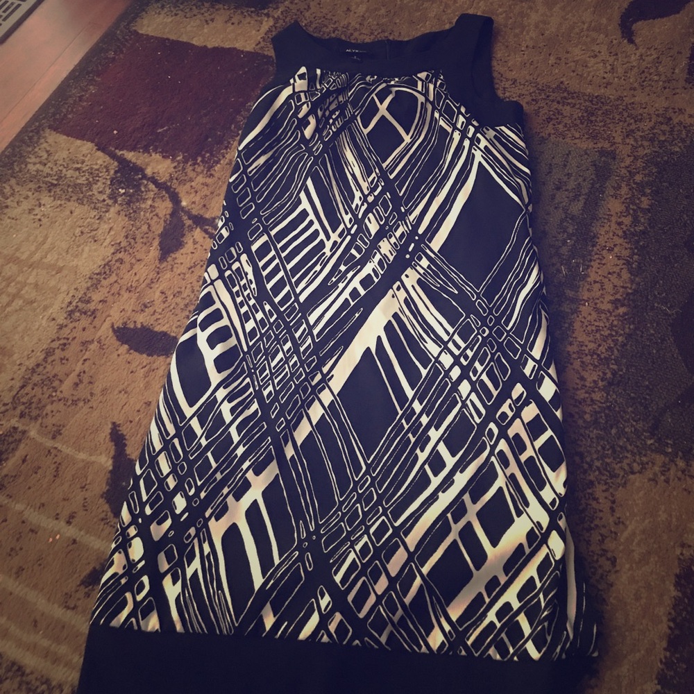 Black and white classic dress