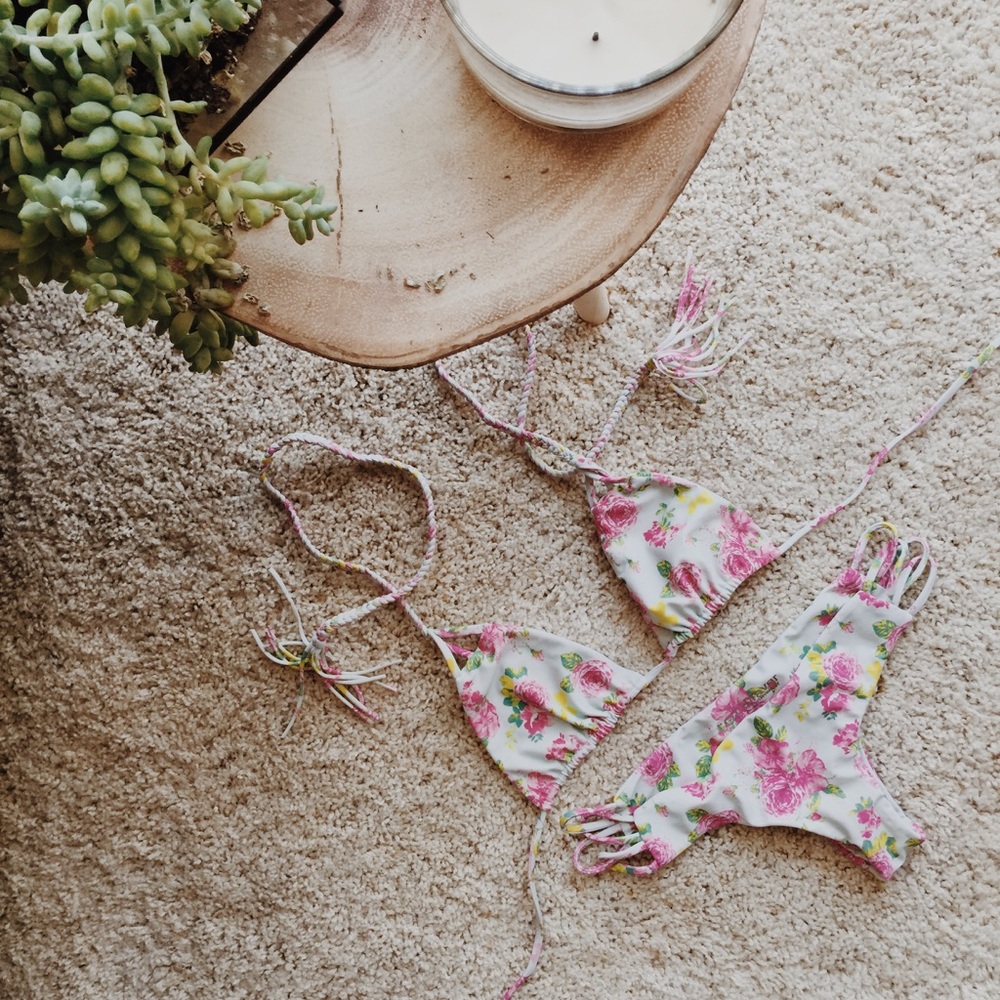 • Floral Bikini •