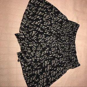 SALE high waisted flowy shorts