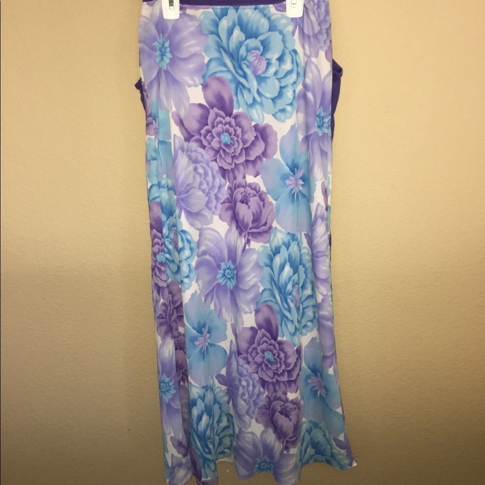 NEVER WORN floral skirt.