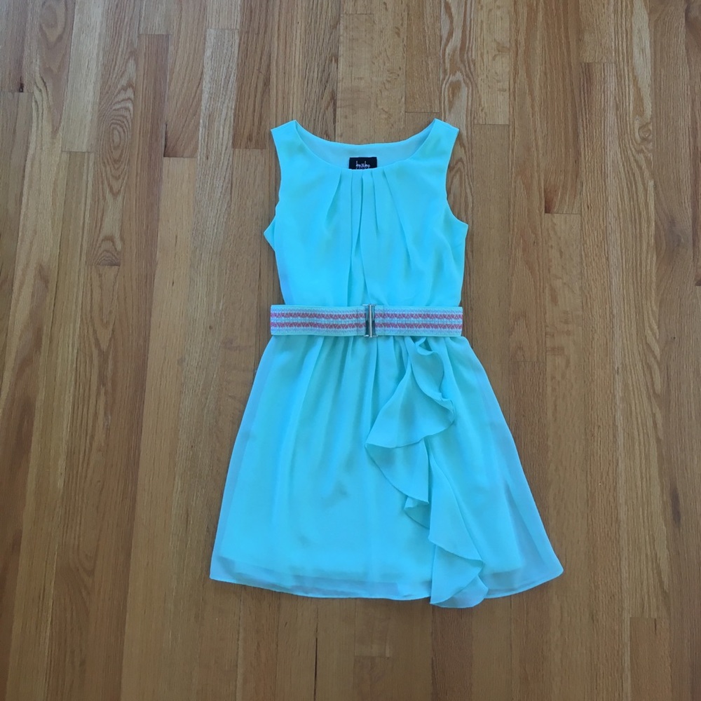 Girls dress