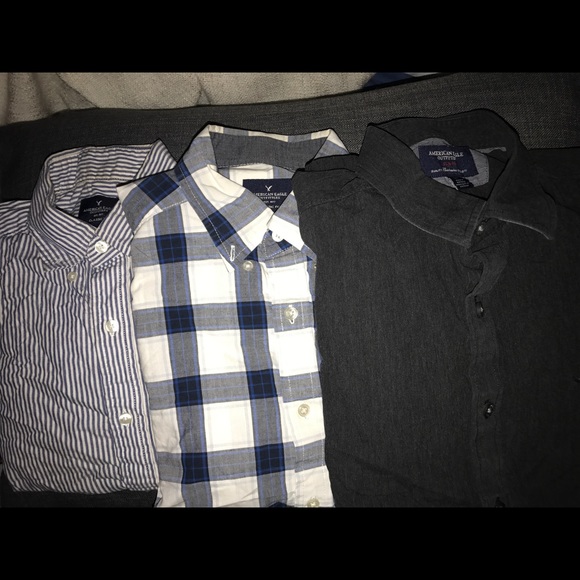 Bundle of (3 )XS American Eagle button ups - Picture 1 of 7
