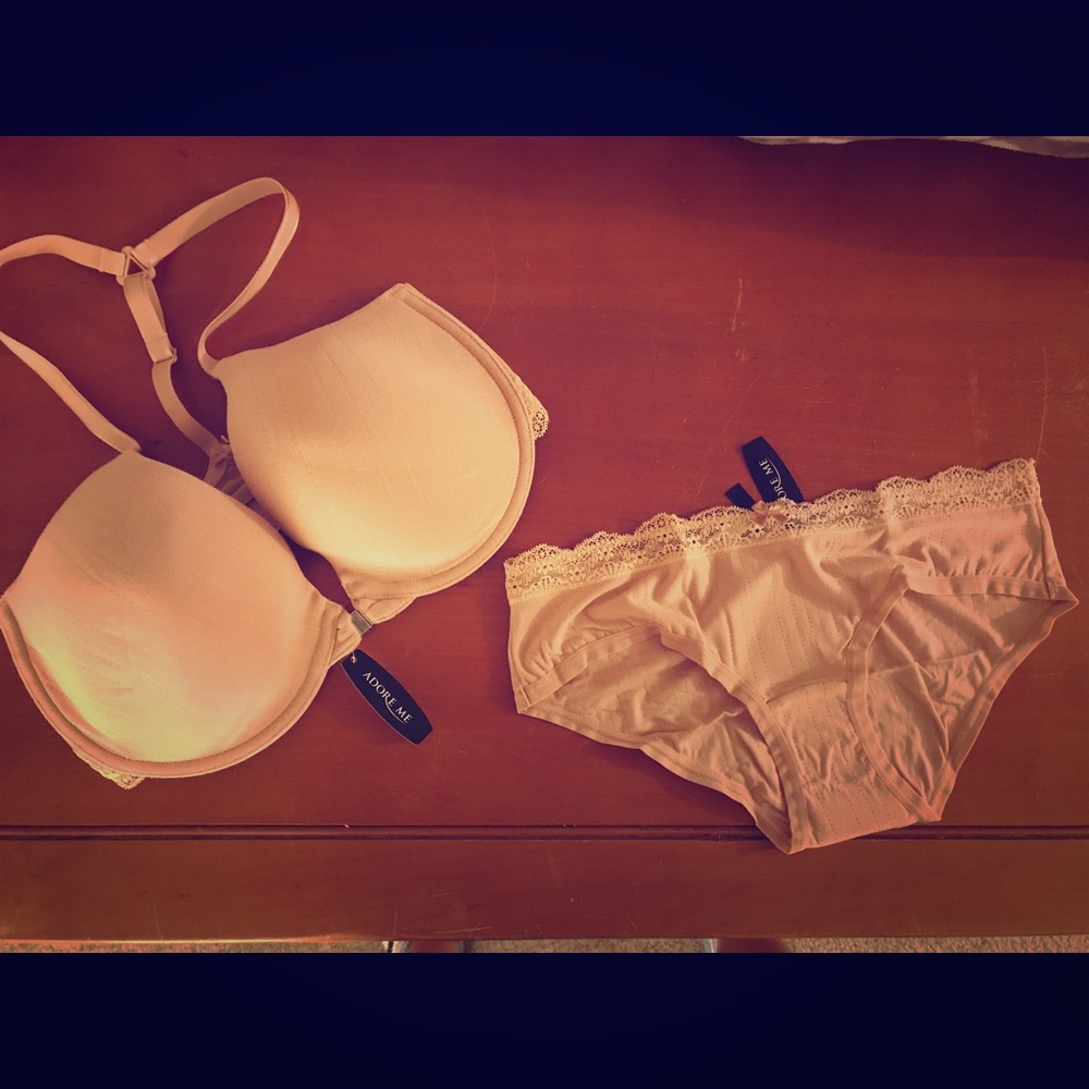 NWT 32DDD Nude Bra Set, Racerback