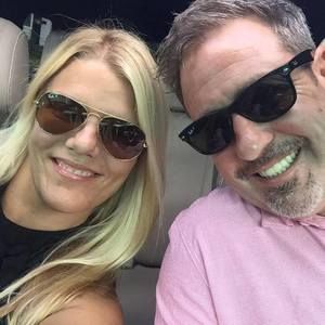 Meet your Posher, Lorin