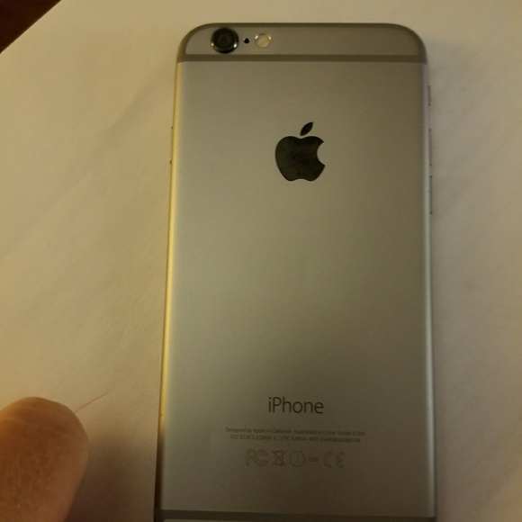 Iphone 6S 64 - Picture 2 of 3