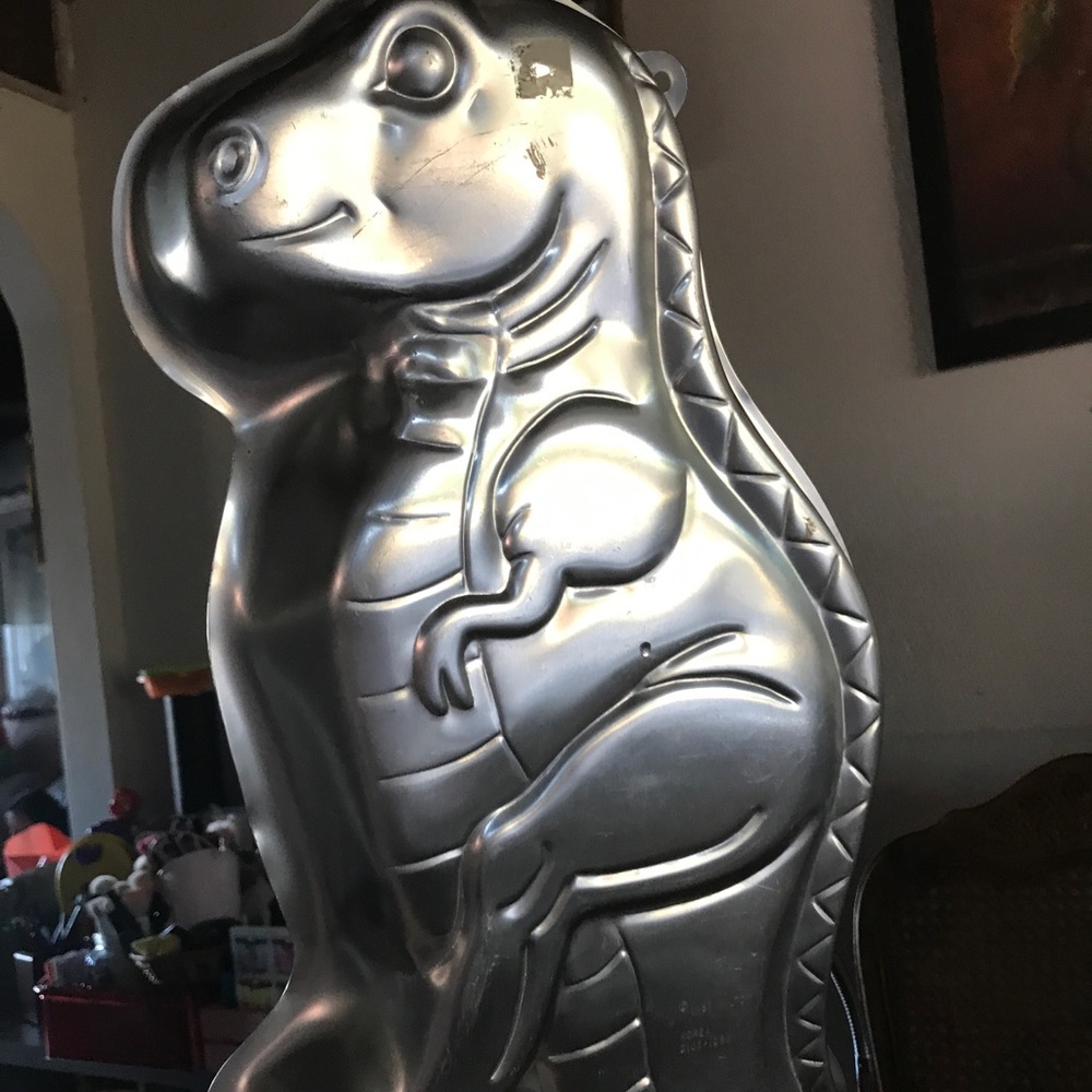 Dinosaur Cake Mold