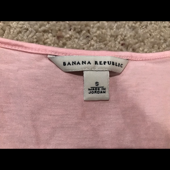Banana Republic satin trim tank - Picture 3 of 3