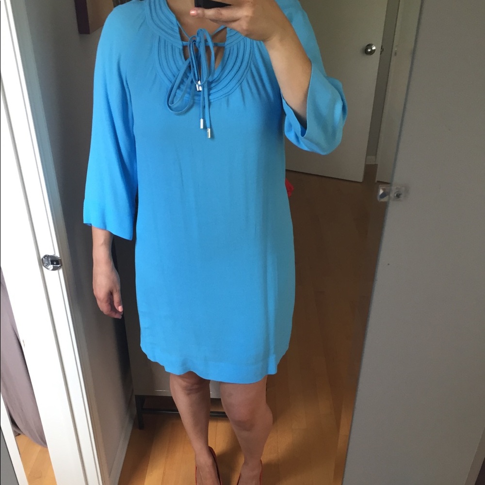 Diane von Furstenberg short blue dress