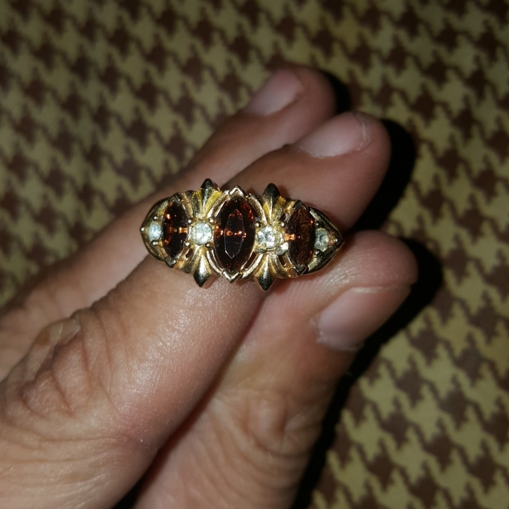 Beautiful Vintage Ring