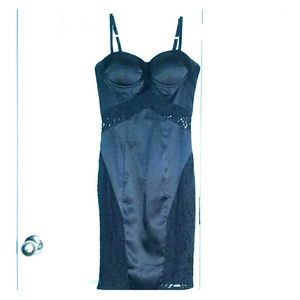 Sleek dress worn only 2x very slim fitting