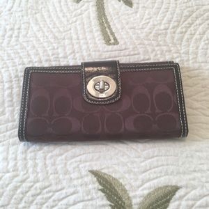 Coach Signature Wallet