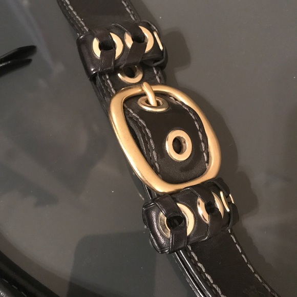 Coach logo purse - Picture 3 of 5