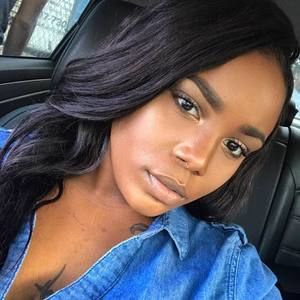 Meet your Posher, Yang