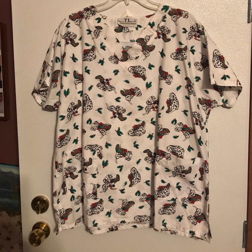 Scrub top